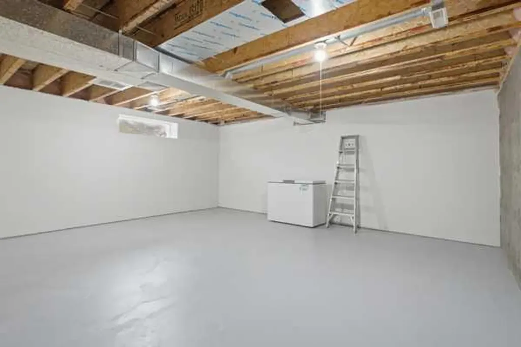 303A Centre Street N Sundre AB T0M 1X0