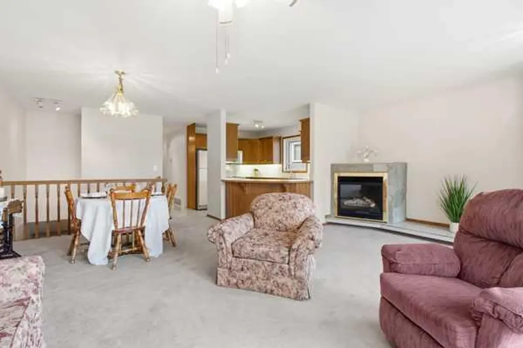 303A Centre Street N Sundre AB T0M 1X0