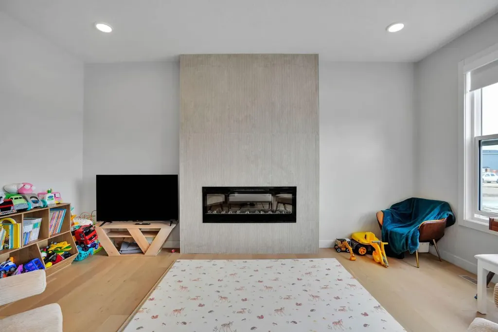 101 Wolf Hollow Terrace SE Calgary AB T2X6C5