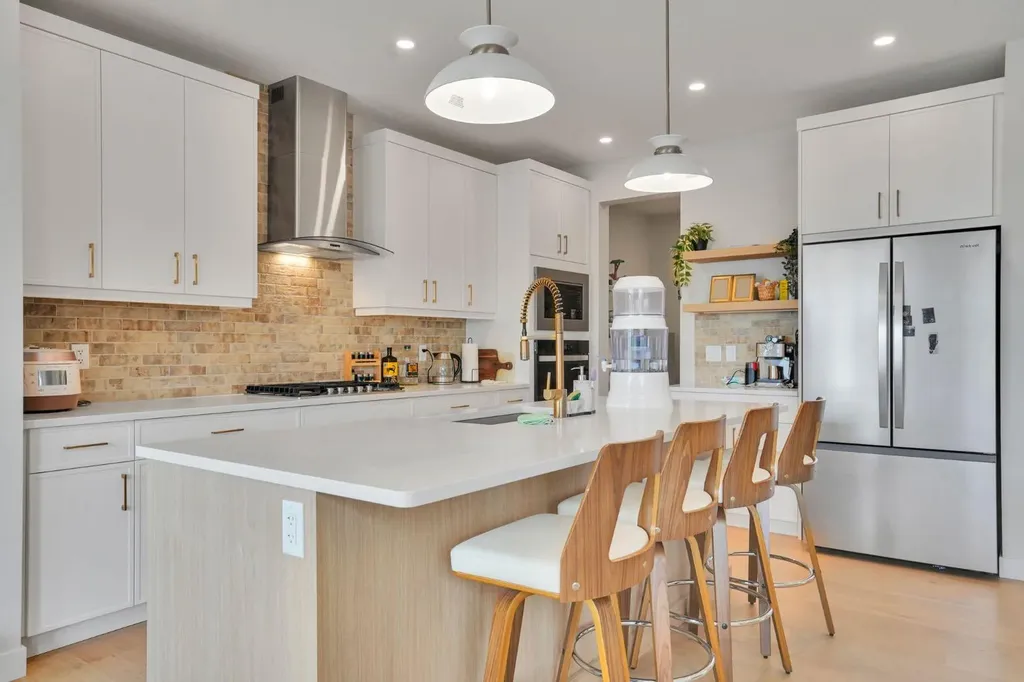 101 Wolf Hollow Terrace SE Calgary AB T2X6C5