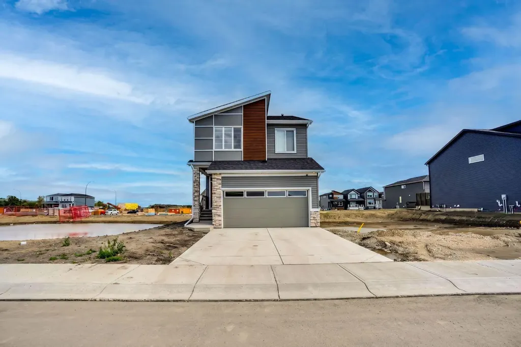 101 Wolf Hollow Terrace SE Calgary AB T2X6C5
