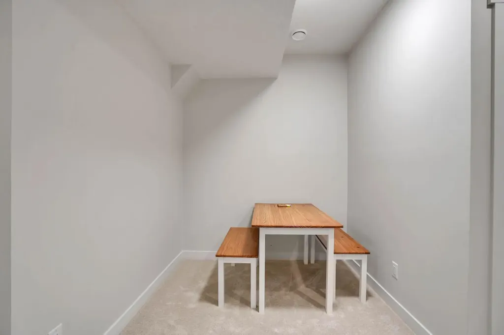101 Wolf Hollow Terrace SE Calgary AB T2X6C5
