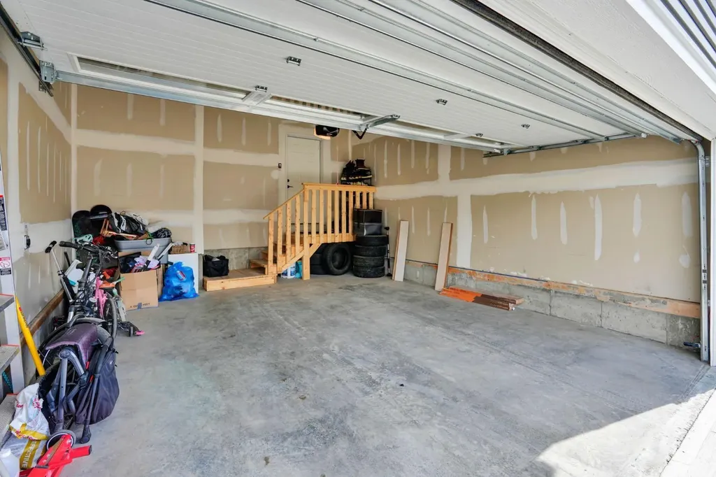 101 Wolf Hollow Terrace SE Calgary AB T2X6C5