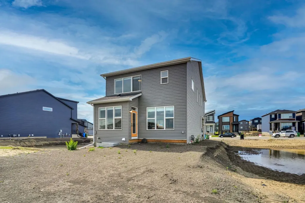 101 Wolf Hollow Terrace SE Calgary AB T2X6C5