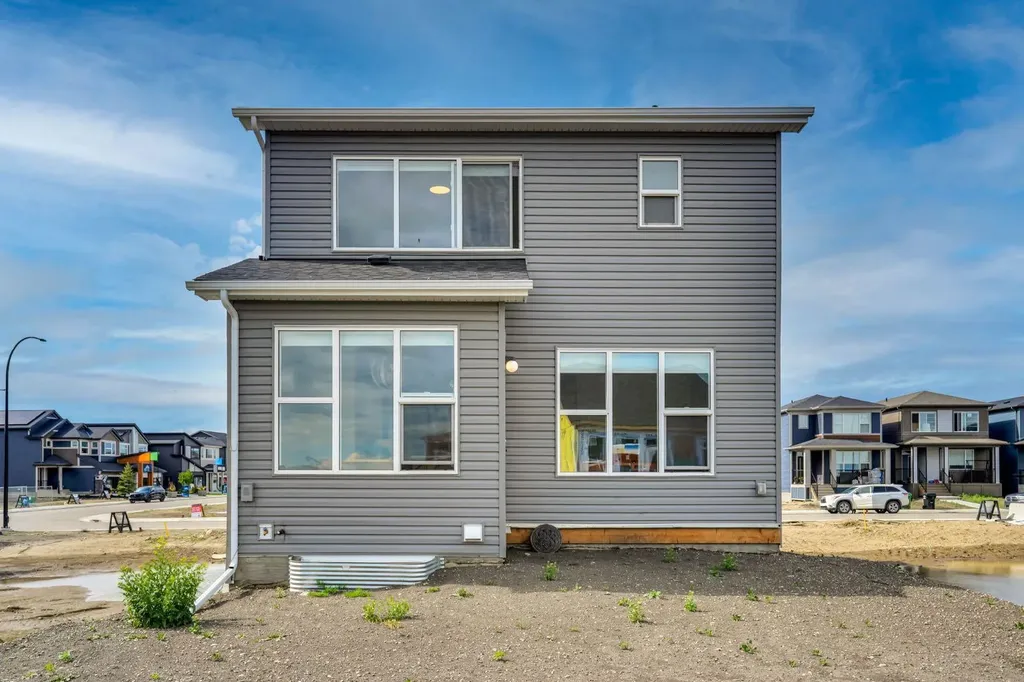 101 Wolf Hollow Terrace SE Calgary AB T2X6C5