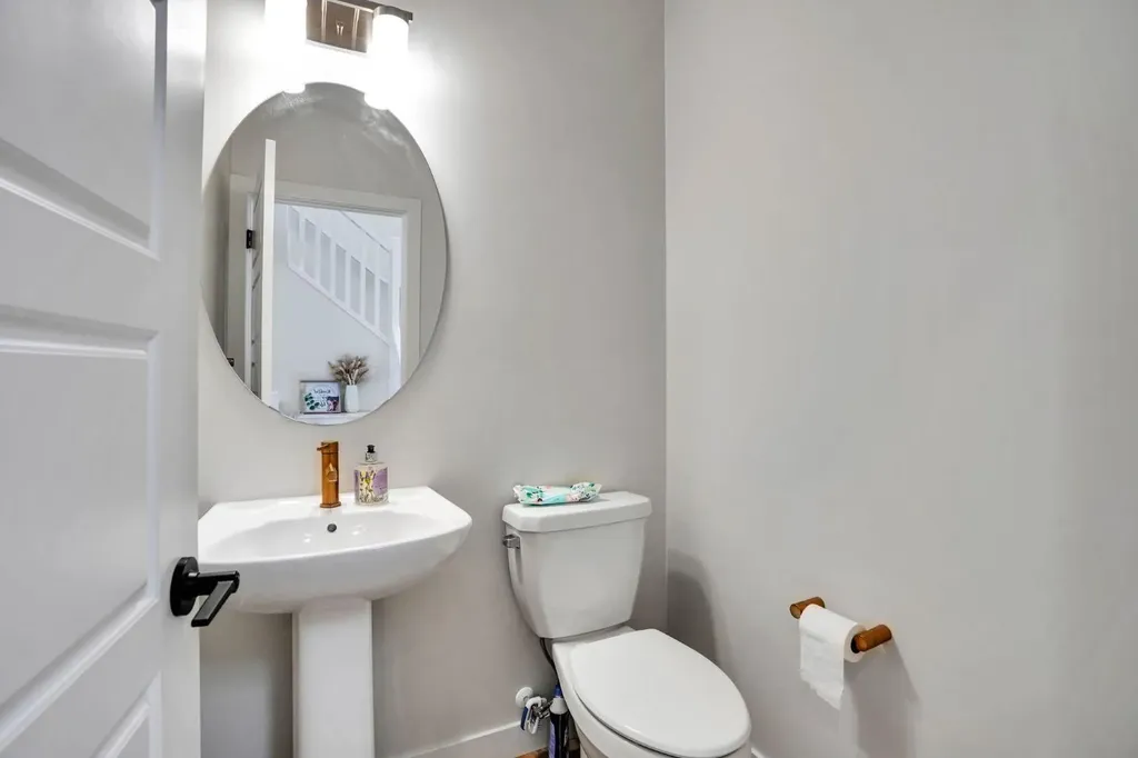 101 Wolf Hollow Terrace SE Calgary AB T2X6C5