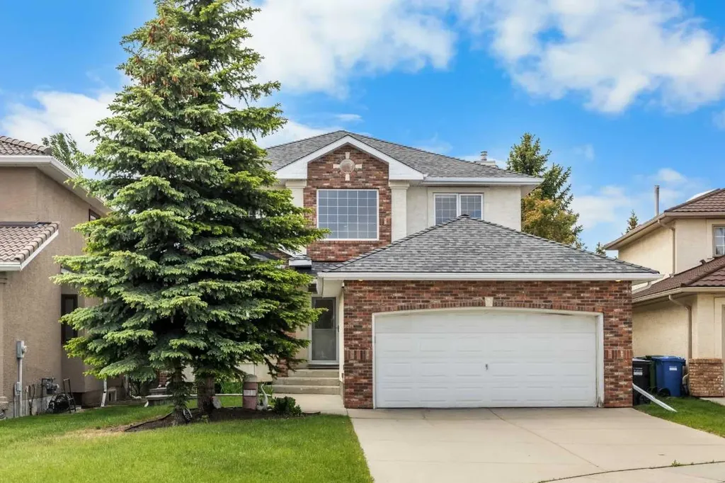 31 Hamptons Heath NW Calgary AB T3A 5E8