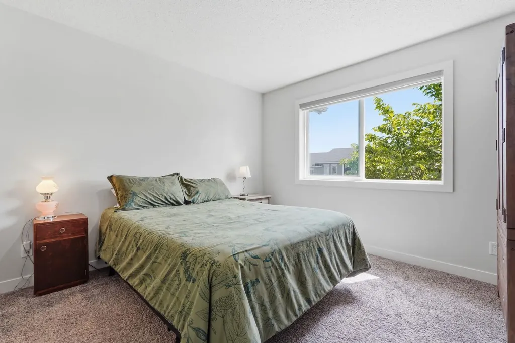 15 Tuscany Summit Square NW Calgary AB T3L 0G1