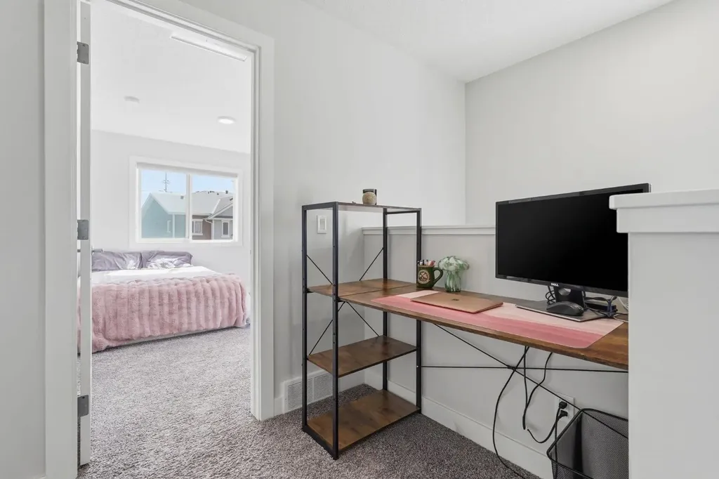 15 Tuscany Summit Square NW Calgary AB T3L 0G1