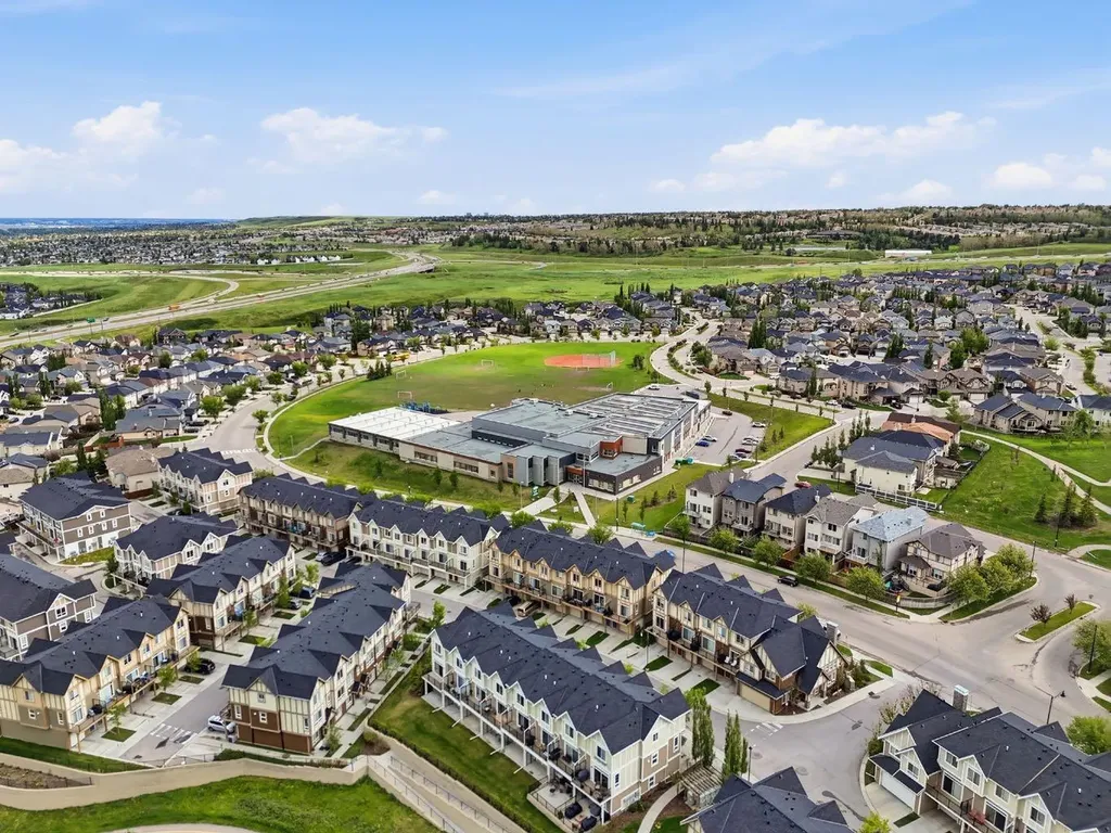 15 Tuscany Summit Square NW Calgary AB T3L 0G1