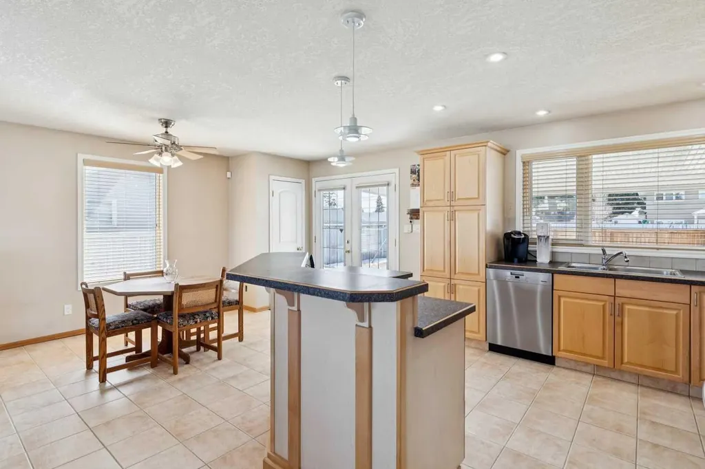 8523 Addison Place SE Calgary AB T2H 1R6