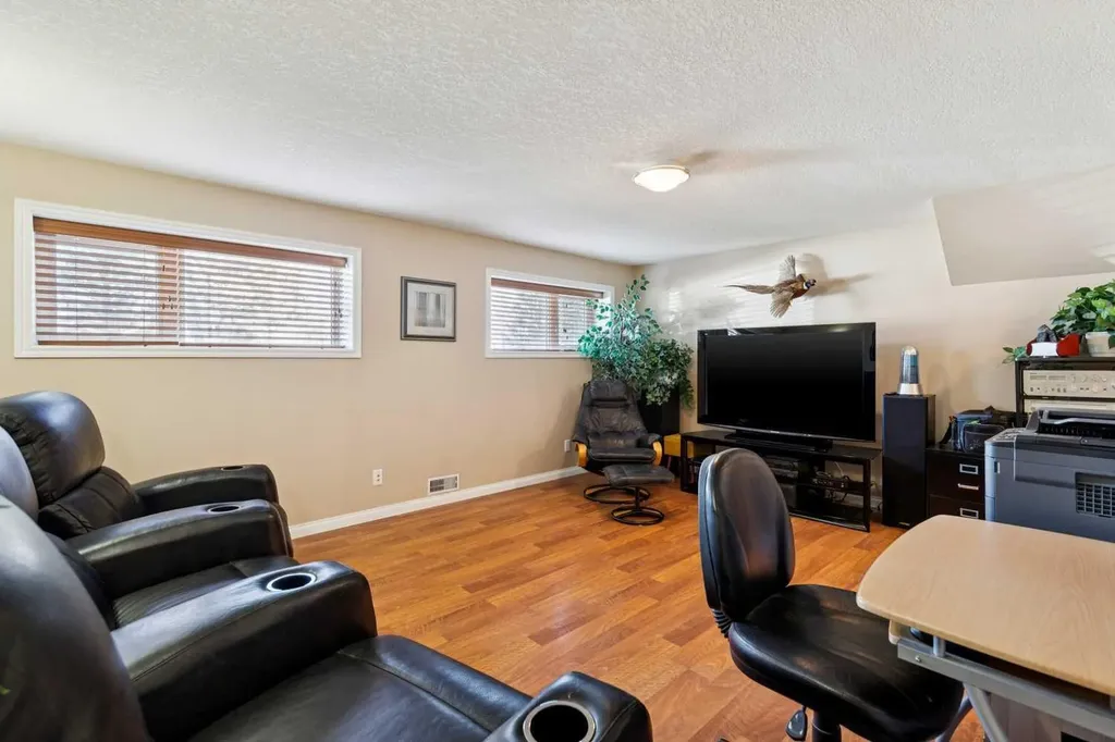 8523 Addison Place SE Calgary AB T2H 1R6