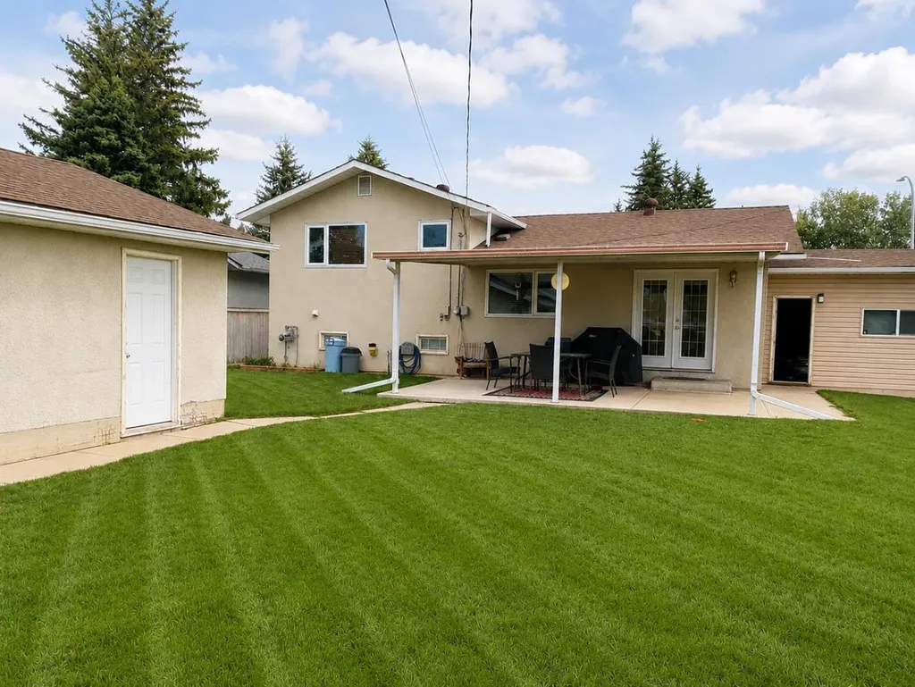 8523 Addison Place SE Calgary AB T2H 1R6