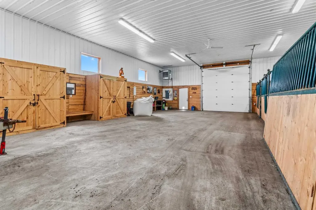 43532 Range Road 114 Rural Flagstaff County AB T0B 2V0