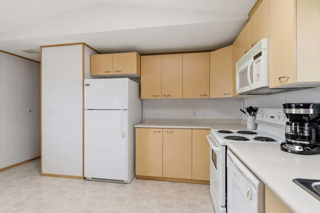148 Mitchell Drive Fort Mcmurray AB T9K 2P1