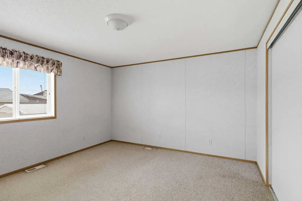148 Mitchell Drive Fort Mcmurray AB T9K 2P1