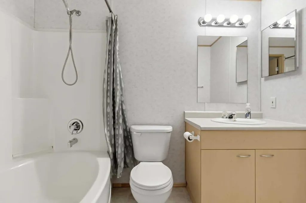 148 Mitchell Drive Fort Mcmurray AB T9K 2P1