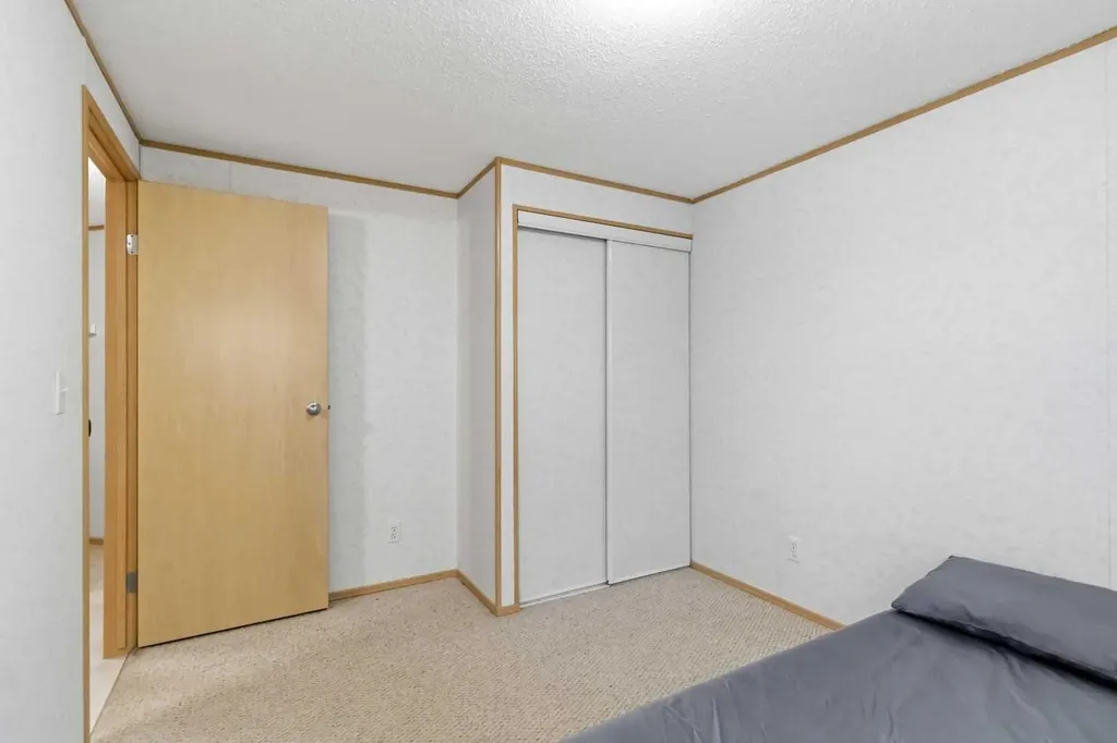 148 Mitchell Drive Fort Mcmurray AB T9K 2P1