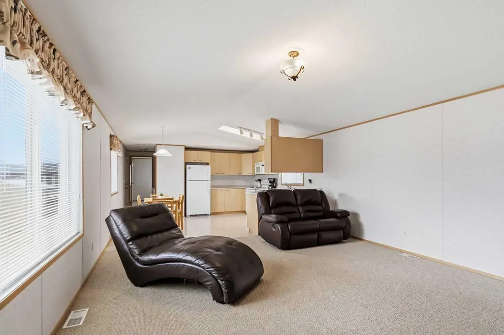148 Mitchell Drive Fort Mcmurray AB T9K 2P1