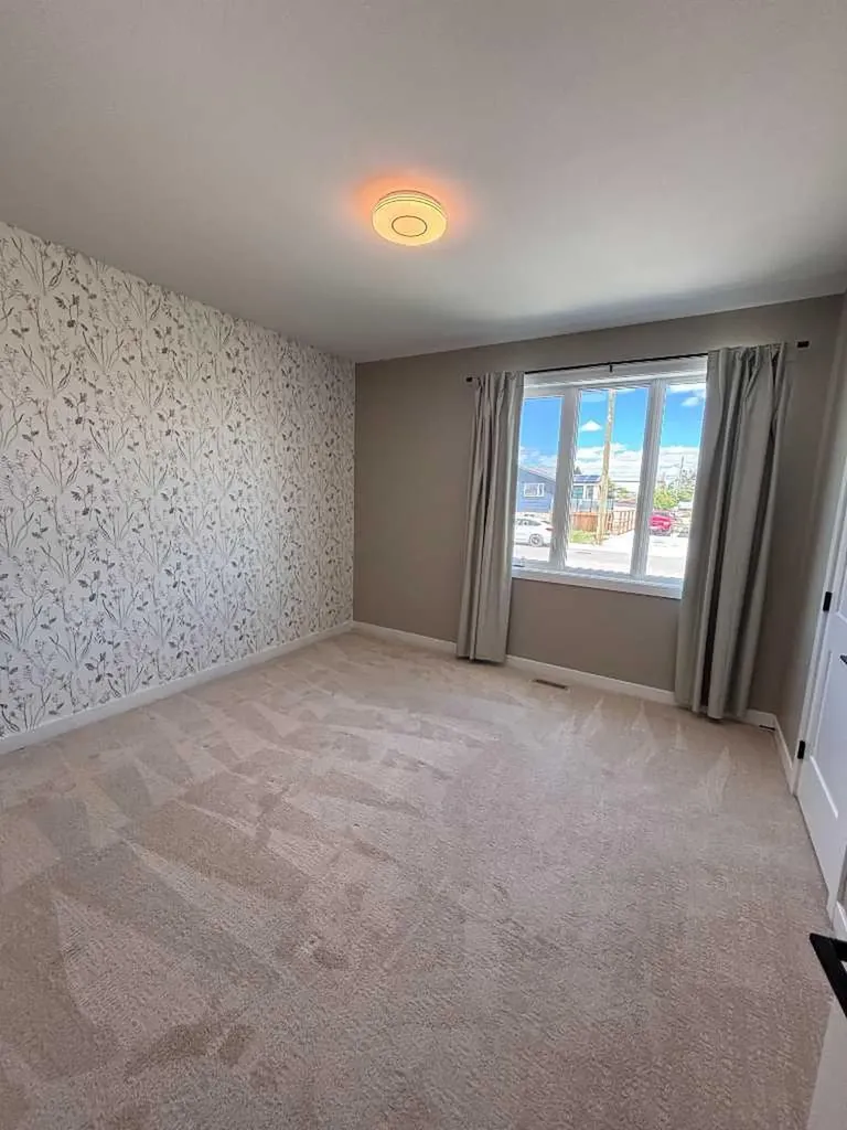 166 9 Street Fort Macleod AB T0L 0Z0