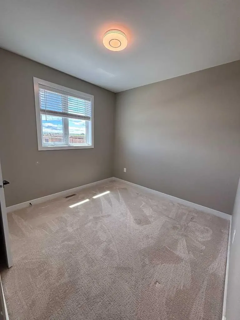 166 9 Street Fort Macleod AB T0L 0Z0