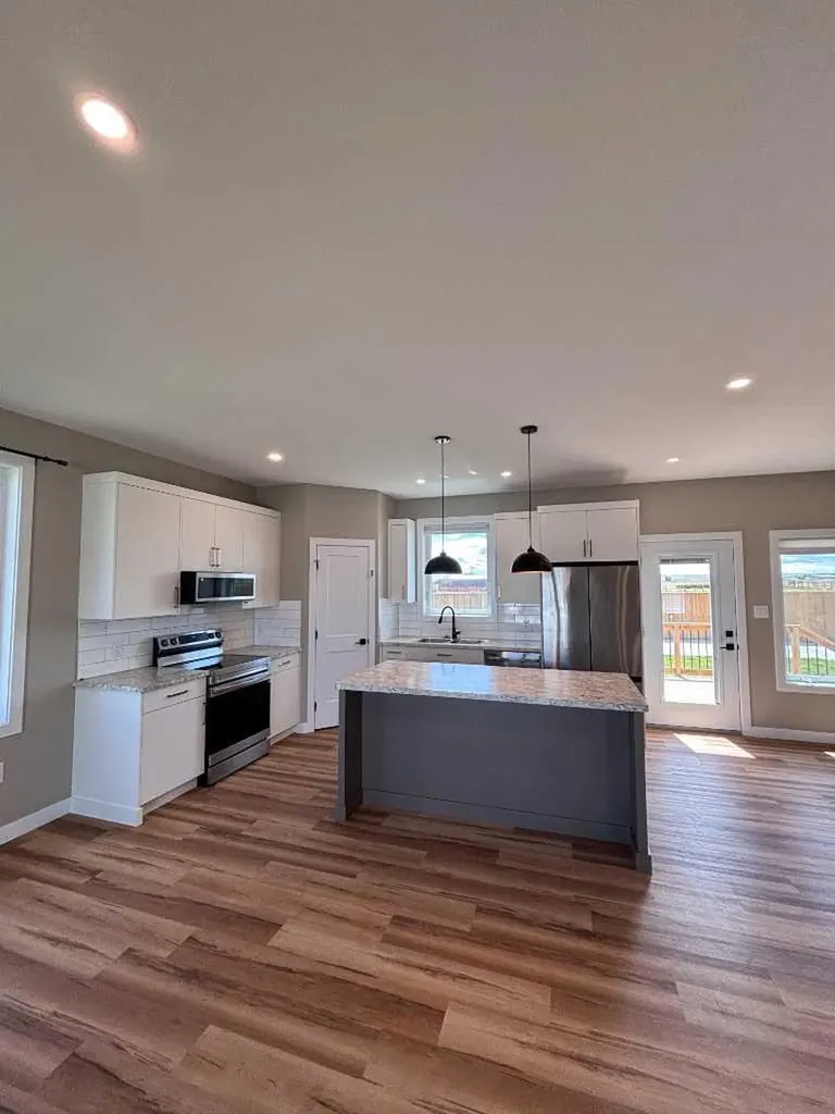 166 9 Street Fort Macleod AB T0L 0Z0