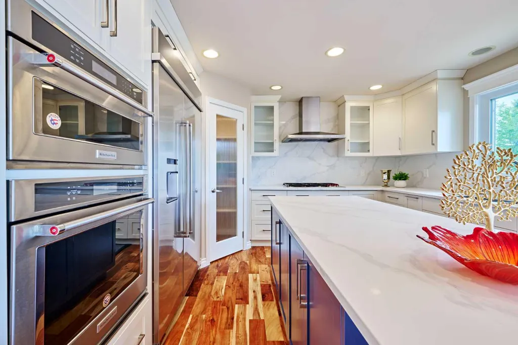 4057 Edgevalley Landing NW Calgary AB T3A 5H5