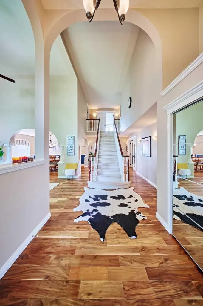 4057 Edgevalley Landing NW Calgary AB T3A 5H5