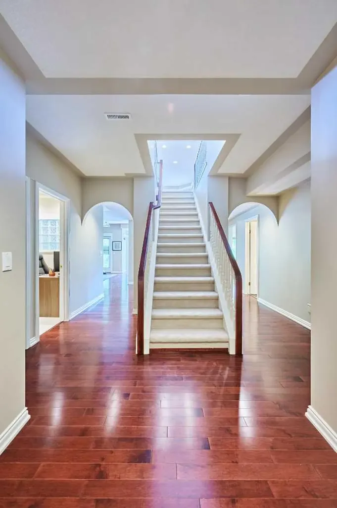 4057 Edgevalley Landing NW Calgary AB T3A 5H5