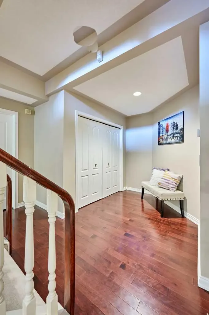 4057 Edgevalley Landing NW Calgary AB T3A 5H5