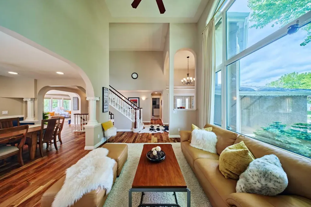 4057 Edgevalley Landing NW Calgary AB T3A 5H5