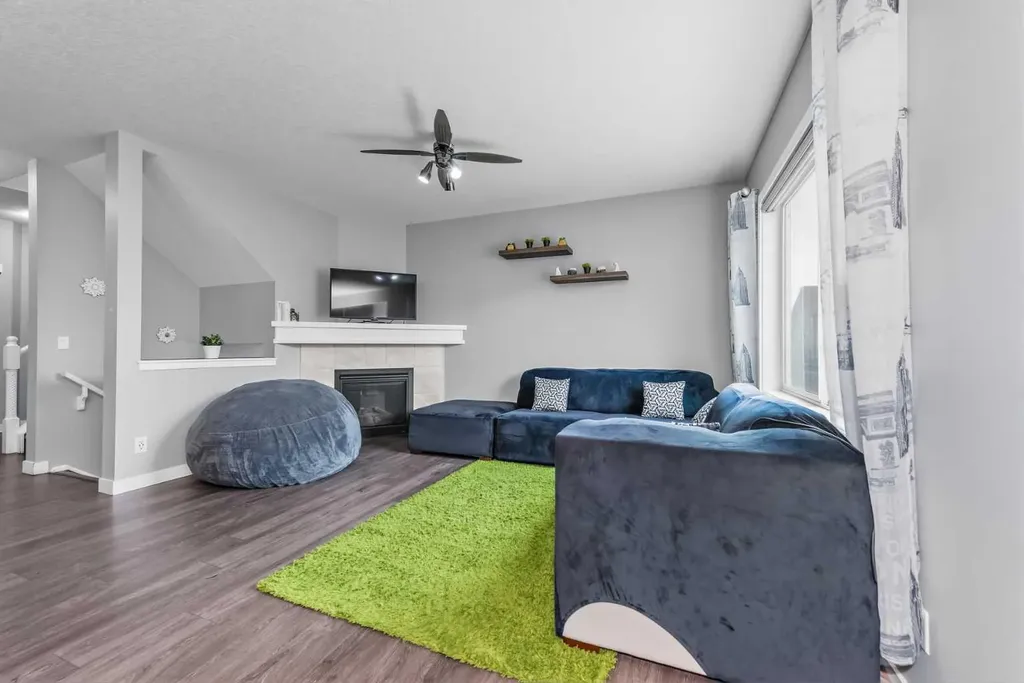 18 Skyview Shores Place NE Calgary AB T3N 0H7