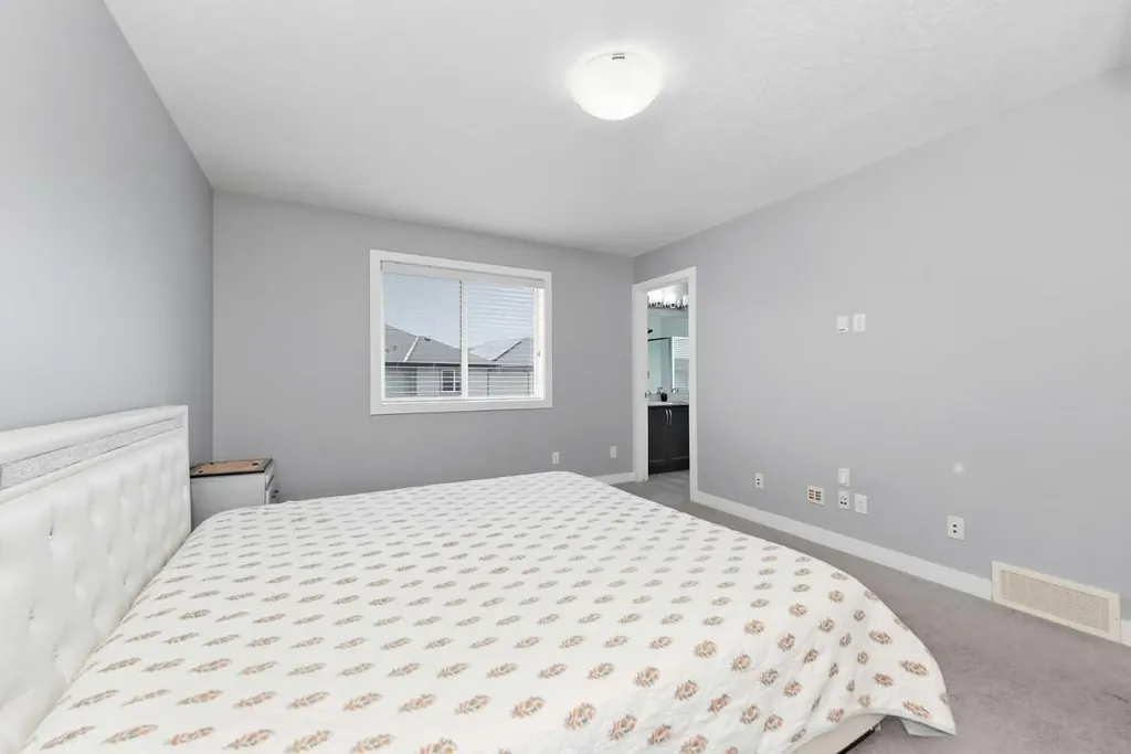 18 Skyview Shores Place NE Calgary AB T3N 0H7