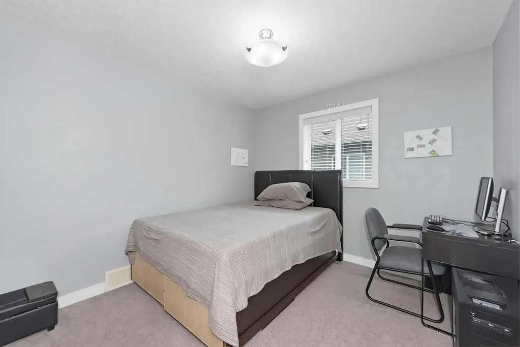 18 Skyview Shores Place NE Calgary AB T3N 0H7