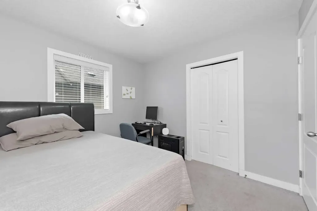 18 Skyview Shores Place NE Calgary AB T3N 0H7