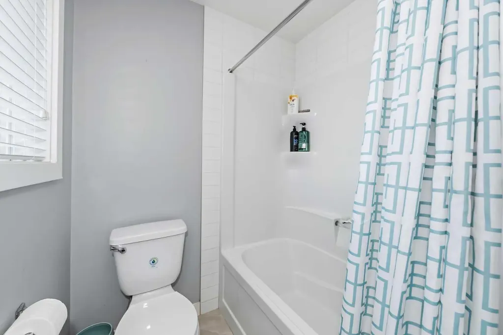 18 Skyview Shores Place NE Calgary AB T3N 0H7