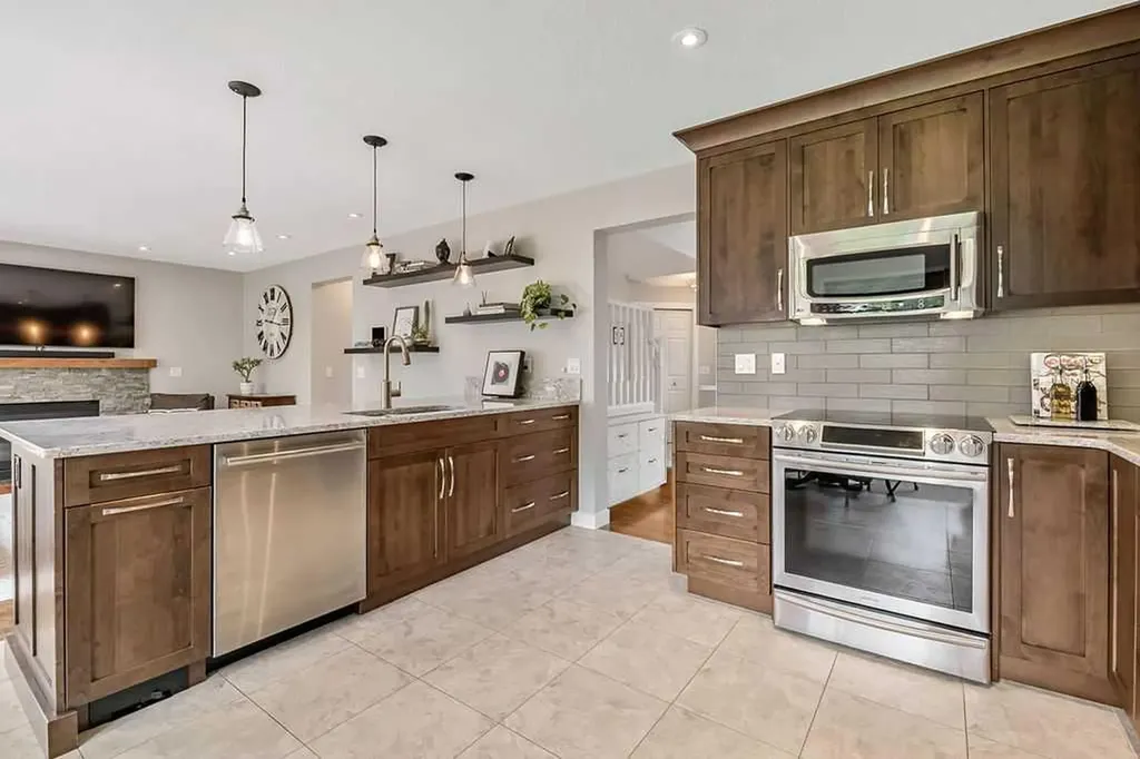 357 Hidden Valley Place NW Calgary AB T3A 5L7
