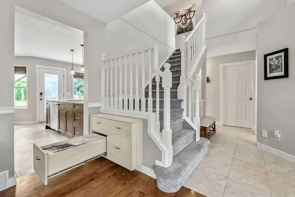 357 Hidden Valley Place NW Calgary AB T3A 5L7
