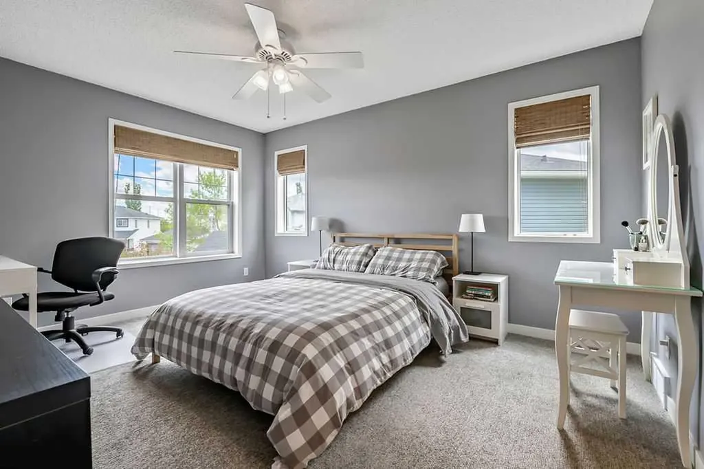 357 Hidden Valley Place NW Calgary AB T3A 5L7