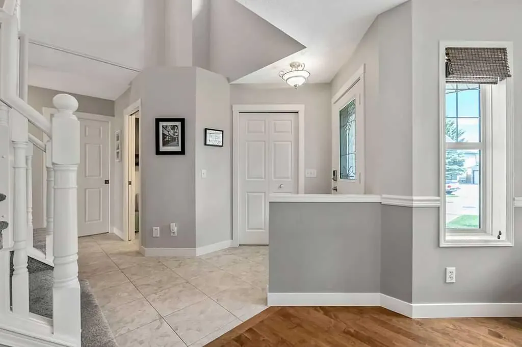357 Hidden Valley Place NW Calgary AB T3A 5L7