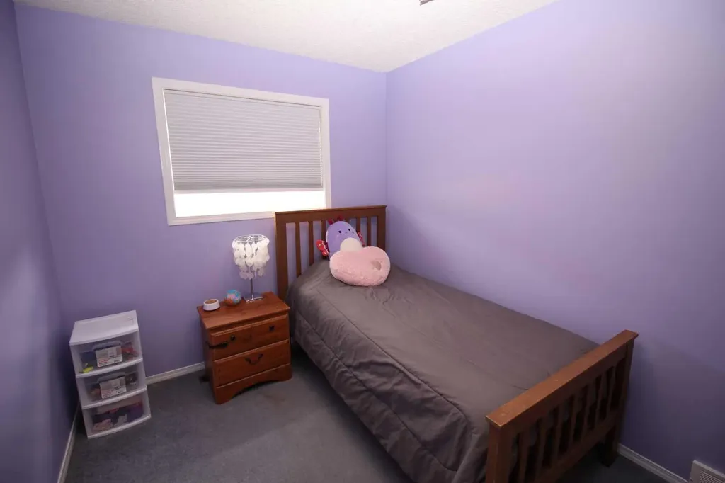 215 Millview Green SW Calgary AB T2Y 3W1
