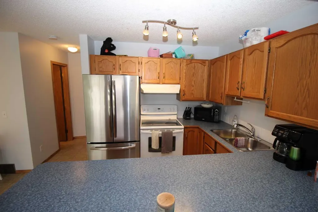 215 Millview Green SW Calgary AB T2Y 3W1
