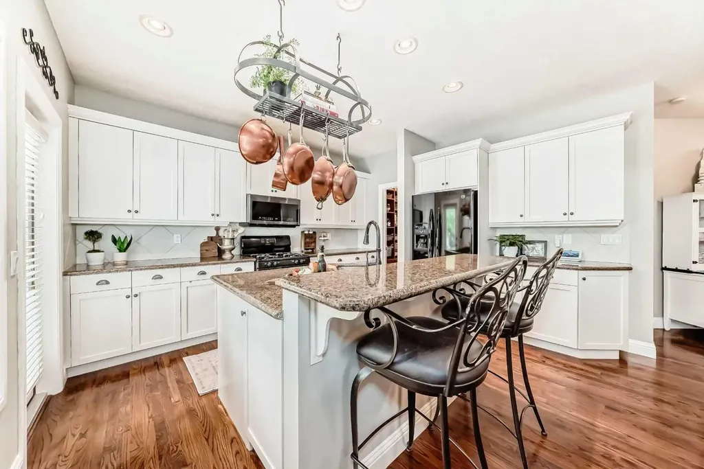 12 Chapala Heath SE Calgary AB T2X 3P9