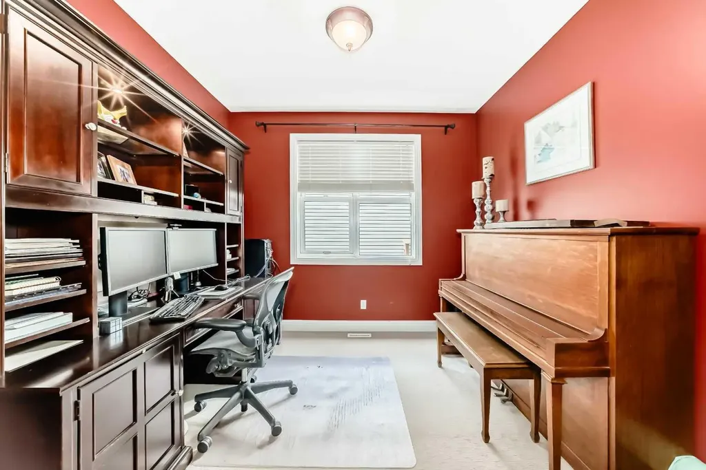 12 Chapala Heath SE Calgary AB T2X 3P9