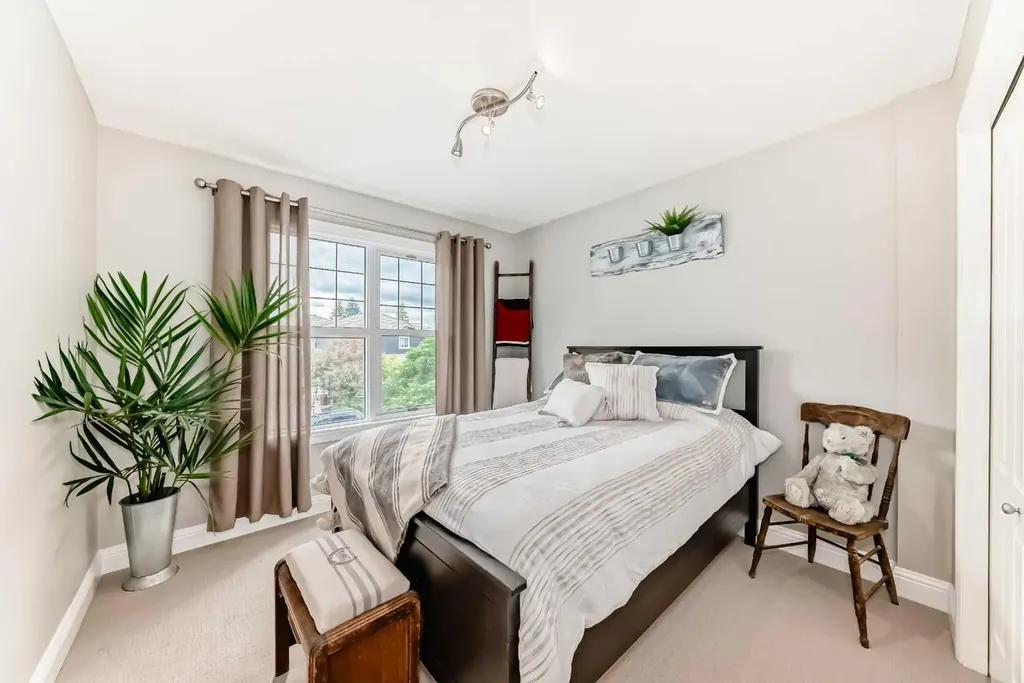 12 Chapala Heath SE Calgary AB T2X 3P9