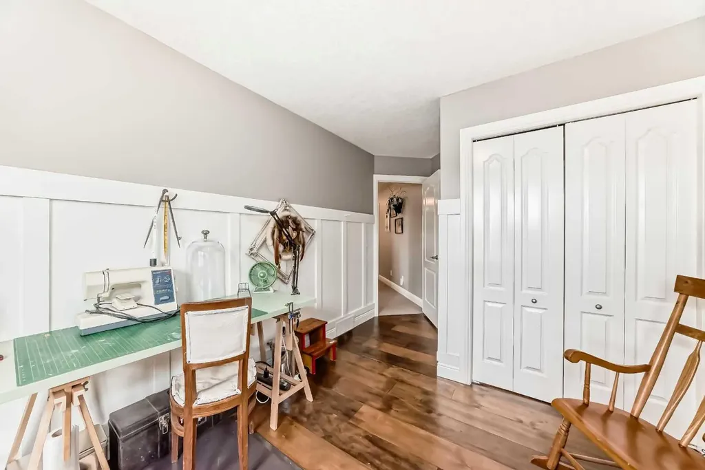 12 Chapala Heath SE Calgary AB T2X 3P9