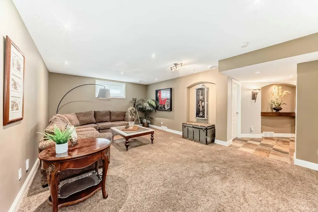 12 Chapala Heath SE Calgary AB T2X 3P9