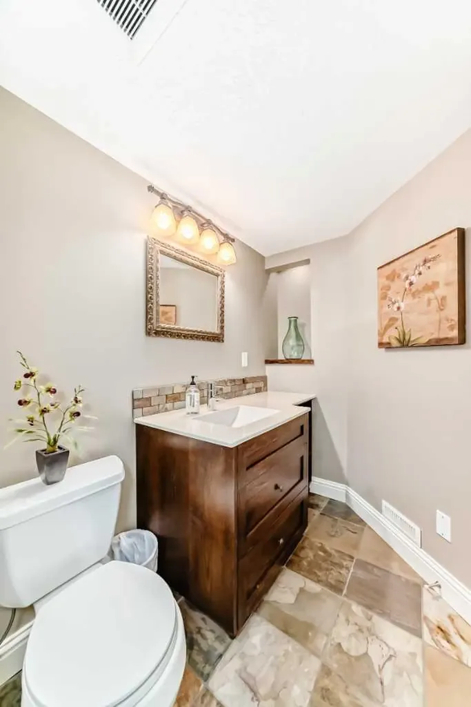 12 Chapala Heath SE Calgary AB T2X 3P9