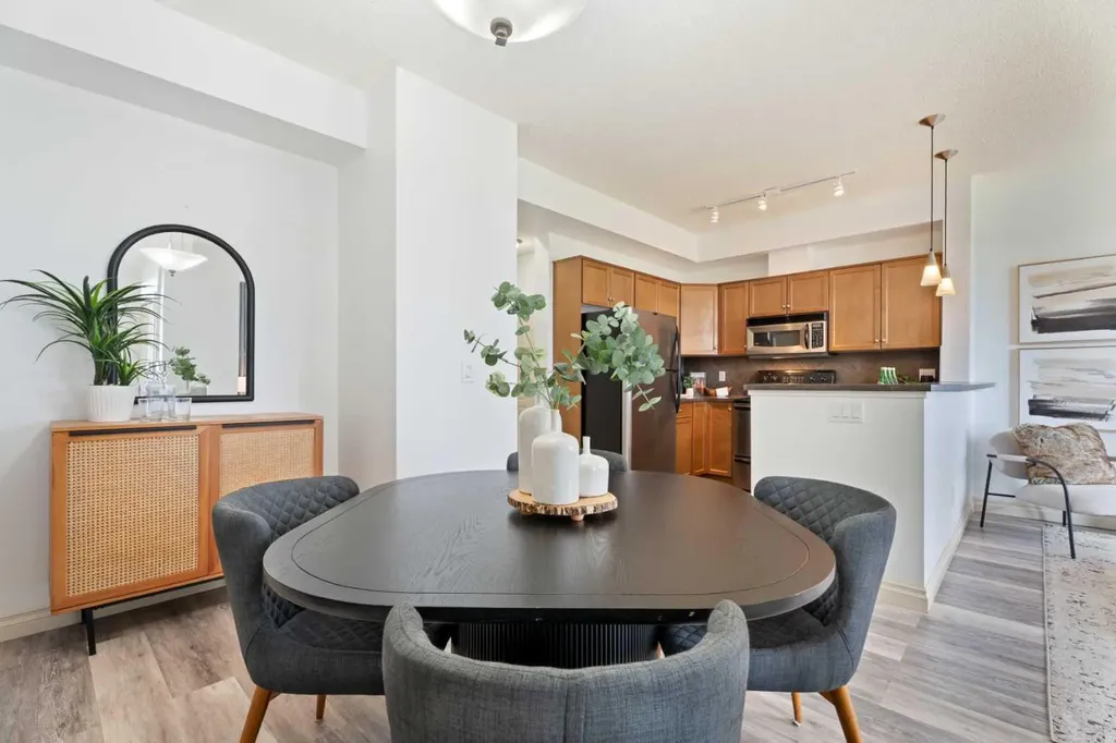 153 Rockyledge View NW Calgary AB T3G 5Y5