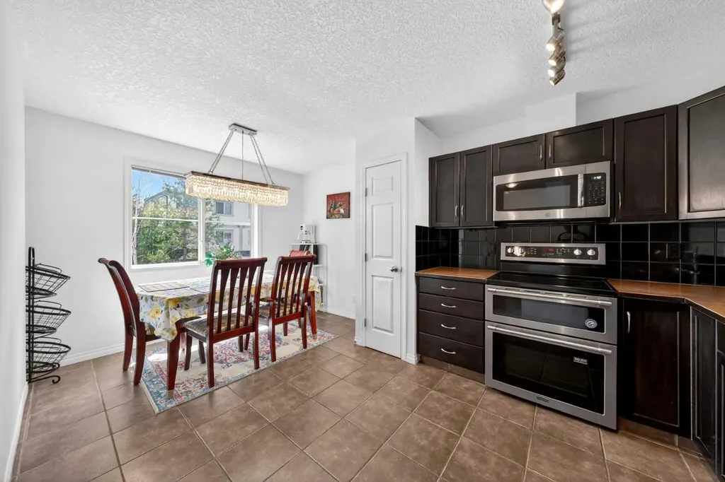 99 Copperfield Court SE Calgary AB T2Z 4Z3